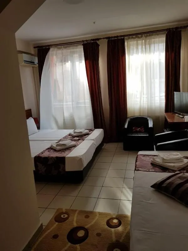 Hotel Tranzzit Bucarest