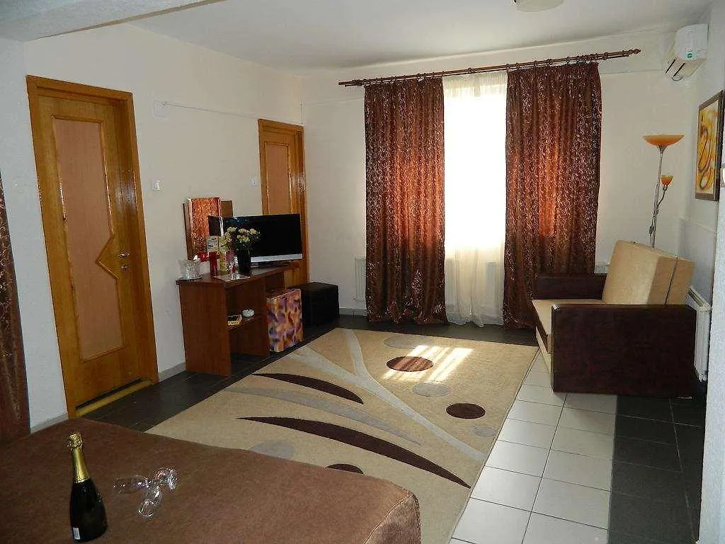 Hotel Tranzzit Bucarest Romania