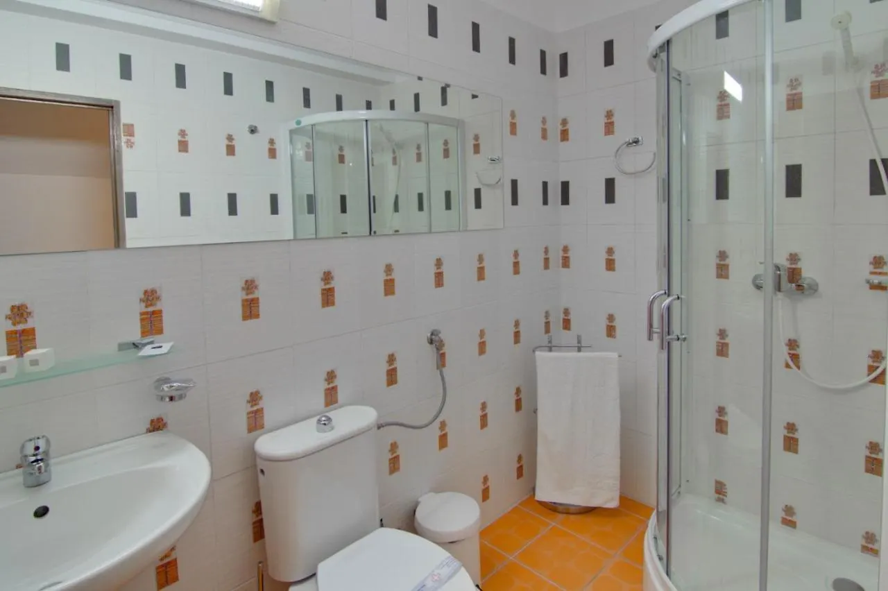 Hotel Tranzzit Bucarest
