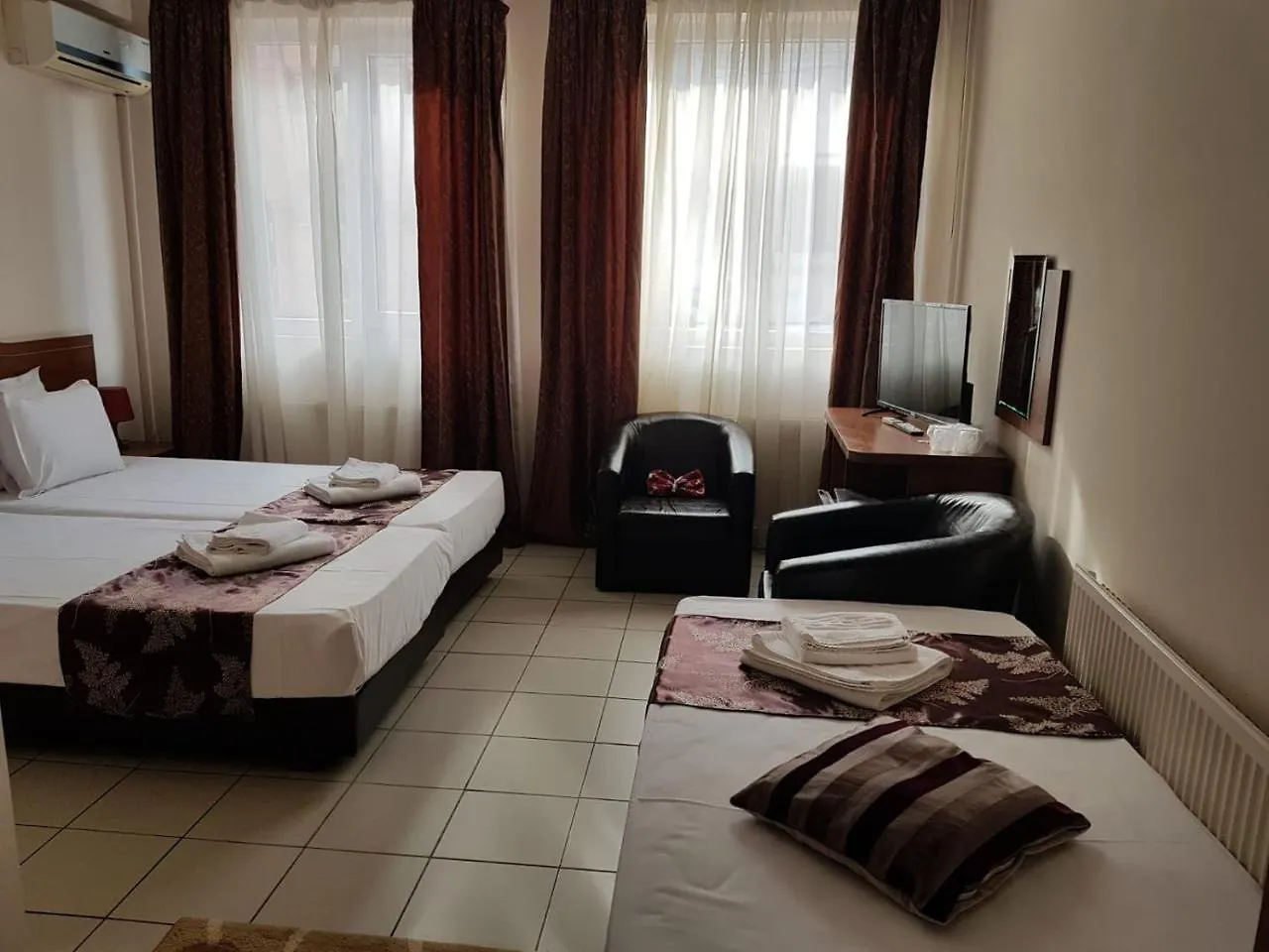 Hotel Tranzzit Bucarest