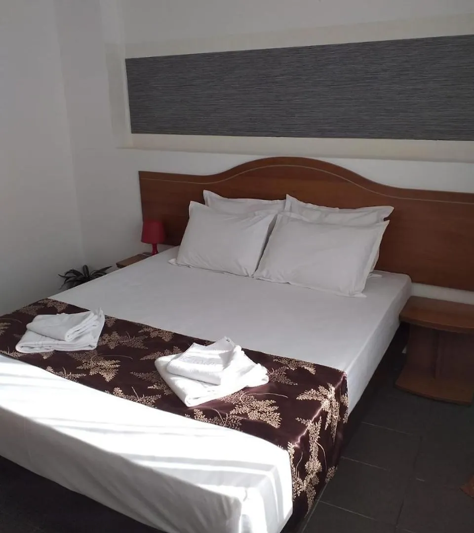 ***  Hotel Tranzzit Bucarest Romania